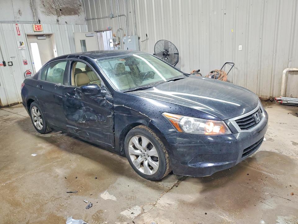 2008 Honda Accord VIN 1HGCP26878A063959 COPART salvage auction — SIDE, In - Certificate Of Title, sold $1,300 on 2026-07-02 (photo 4)
