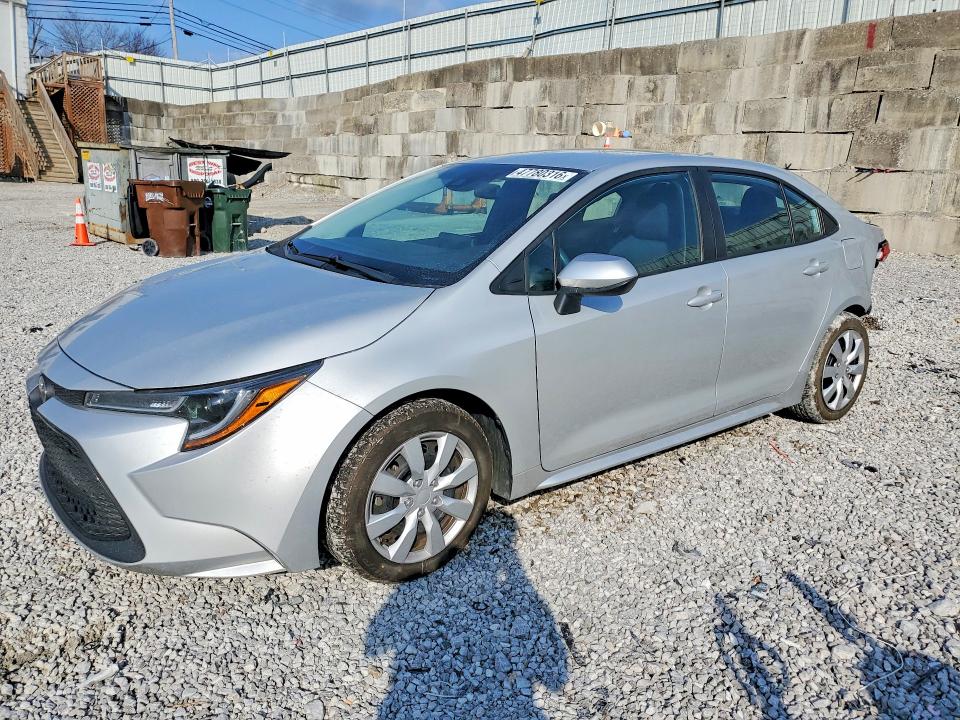 2022 Toyota Corolla VIN 5YFEPMAE4NP330093 COPART salvage auction — REAR END, OH - CERT OF TITLE-SALVAGE, sold $6,400 on 2026-07-31 (photo 1)