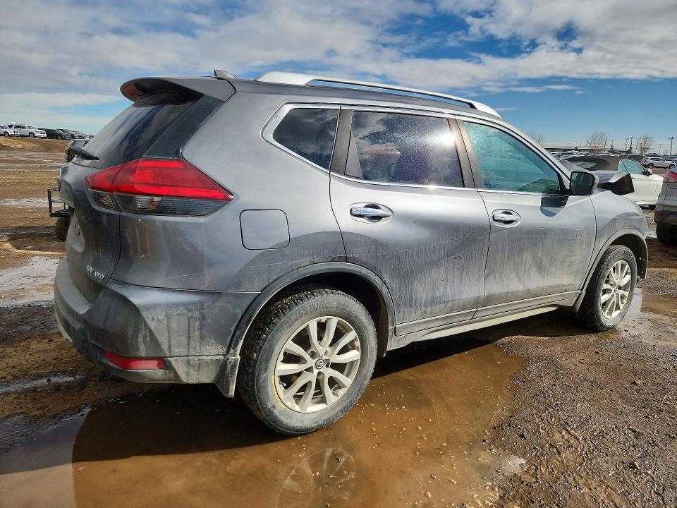 2017 Nissan Rogue VIN 5N1AT2MV4HC779891 COPART salvage auction — FRONT END, Salvage Title, sold $200 on 2026-07-21 (photo 3)