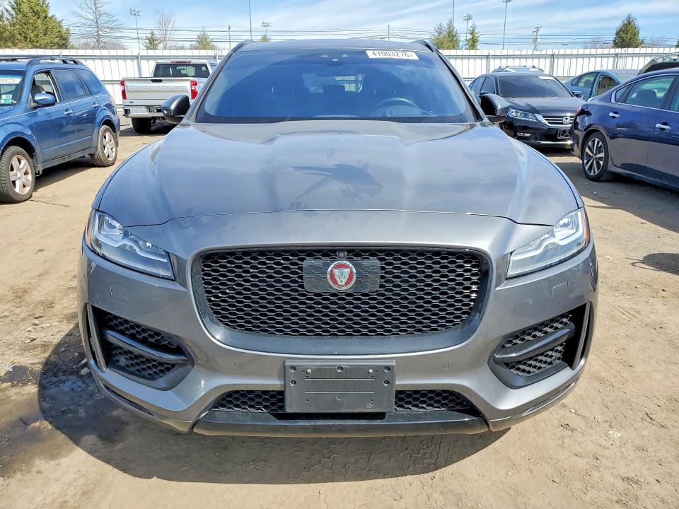 2017 Jaguar F-pace VIN SADCL2BNXHA894303 COPART salvage auction — REAR END, Id - Salvage Certificate Of Title, sold $7,300 on 2026-07-20 (photo 5)
