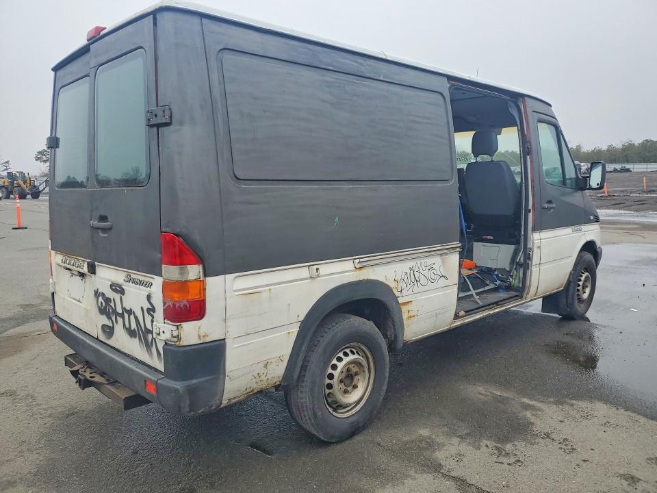 2006 Dodge Sprinter VIN WD0PD644565958590 COPART salvage auction — SIDE, Ny - Mv-37 Statement Of Abnd Veh, sold $525 on 2026-07-27 (photo 3)