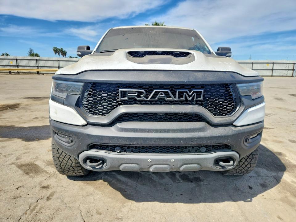 2022 Ram 1500 VIN 1C6SRFU98NN356336 COPART salvage auction — VANDALISM, Sc - Certificate Of Title, sold $61,000 on 2026-07-10 (photo 5)