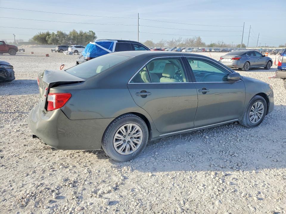 2014 Toyota Camry VIN 4T4BF1FK1ER422799 COPART salvage auction — REAR END, Tx - Salvage Vehicle Title, sold $2,800 on 2026-07-02 (photo 3)