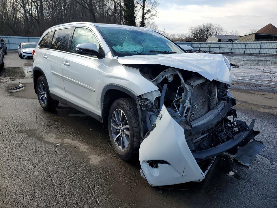 2019 Toyota Highlander VIN 5TDKZRFH8KS312079 COPART salvage auction — FRONT END, Nj - Cert Of Title-Salvage, sold $6,700 on 2026-08-01 (photo 4)