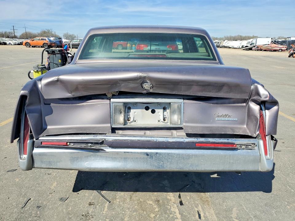 1993 Cadillac Deville VIN 1G6CD53B3P4318115 COPART salvage auction — REAR END, Id - Salvage Certificate Of Title, sold $325 on 2026-07-02 (photo 6)