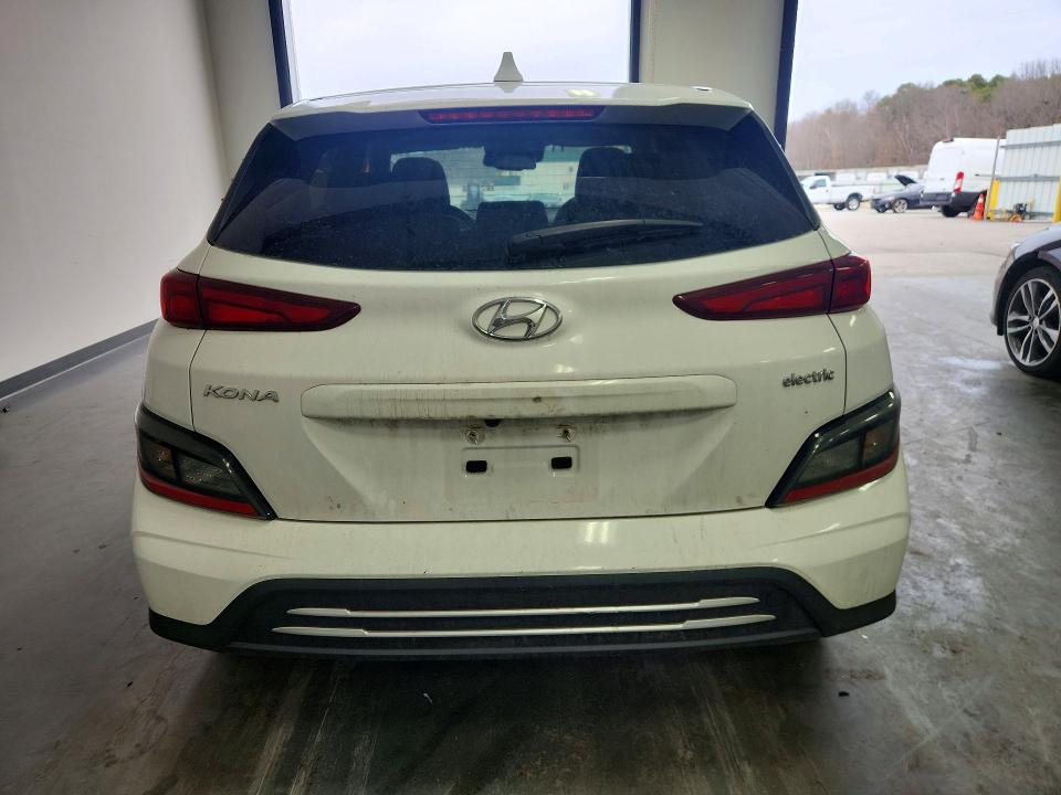 2023 Hyundai Kona VIN KM8K33AG2PU183168 COPART salvage auction — FRONT END, Fl - Certificate Of Destruction, sold $2,500 on 2026-07-06 (photo 6)