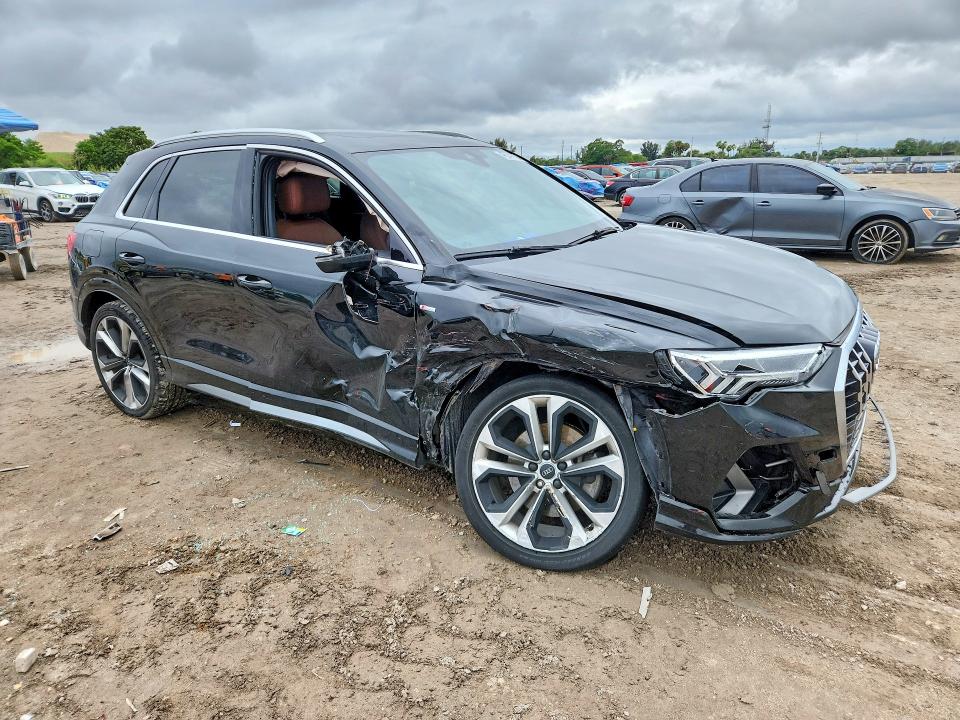 2020 Audi Q3 VIN WA1EECF37L1027263 COPART salvage auction — FRONT END, Fl - Certificate Of Destruction, sold $4,500 on 2026-07-07 (photo 4)