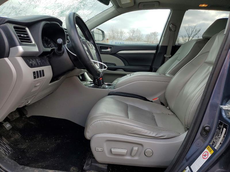 2018 Toyota Highlander VIN 5TDJZRFH8JS812589 COPART salvage auction — WATER/FLOOD, Il - Salvage Cert-Flood, sold $9,000 on 2026-07-06 (photo 7)