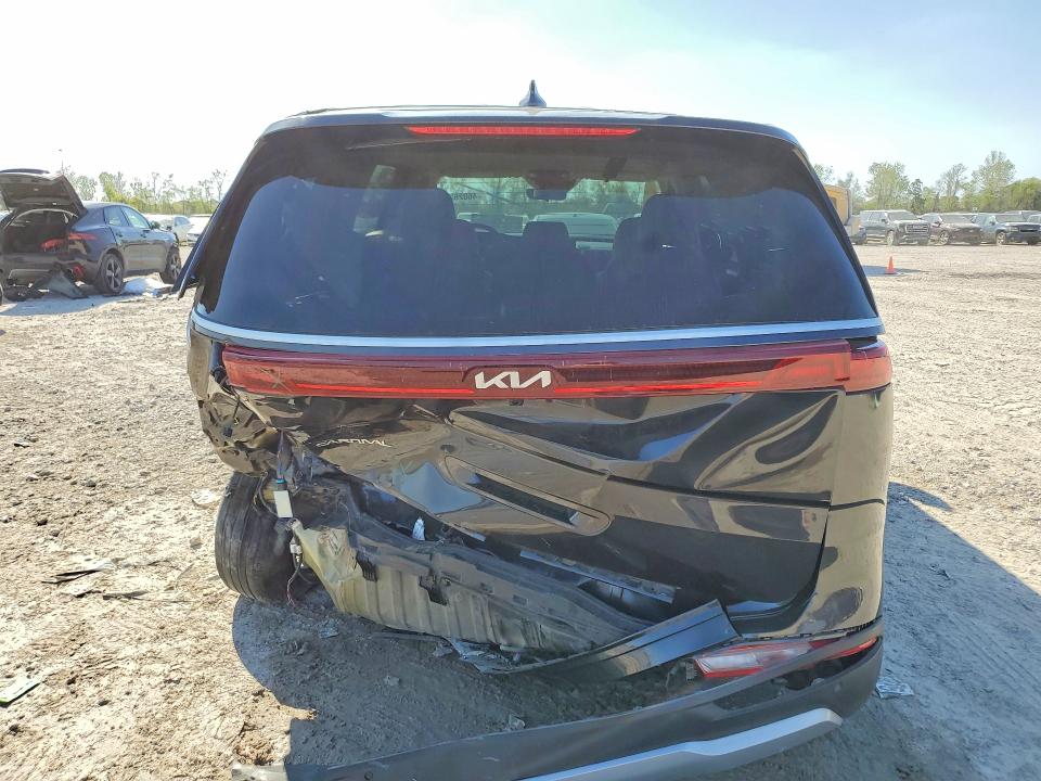 2024 Kia Carnival VIN KNDNB4H30R6433902 COPART salvage auction — REAR END, Tx - Salvage Vehicle Title, sold $7,000 on 2026-07-10 (photo 6)