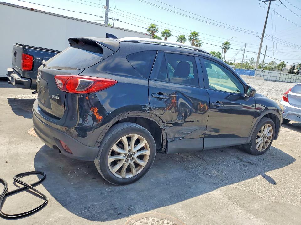 2014 Mazda Cx-5 VIN JM3KE2DY3E0353286 COPART salvage auction — SIDE, Salvage Title, sold $2,600 on 2026-07-17 (photo 3)