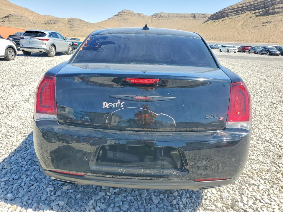 2022 Chrysler 300 VIN 2C3CCABG8NH236553 COPART salvage auction — FRONT END, NV - SALVAGE TITLE, sold $6,800 on 2026-07-08 (photo 6)