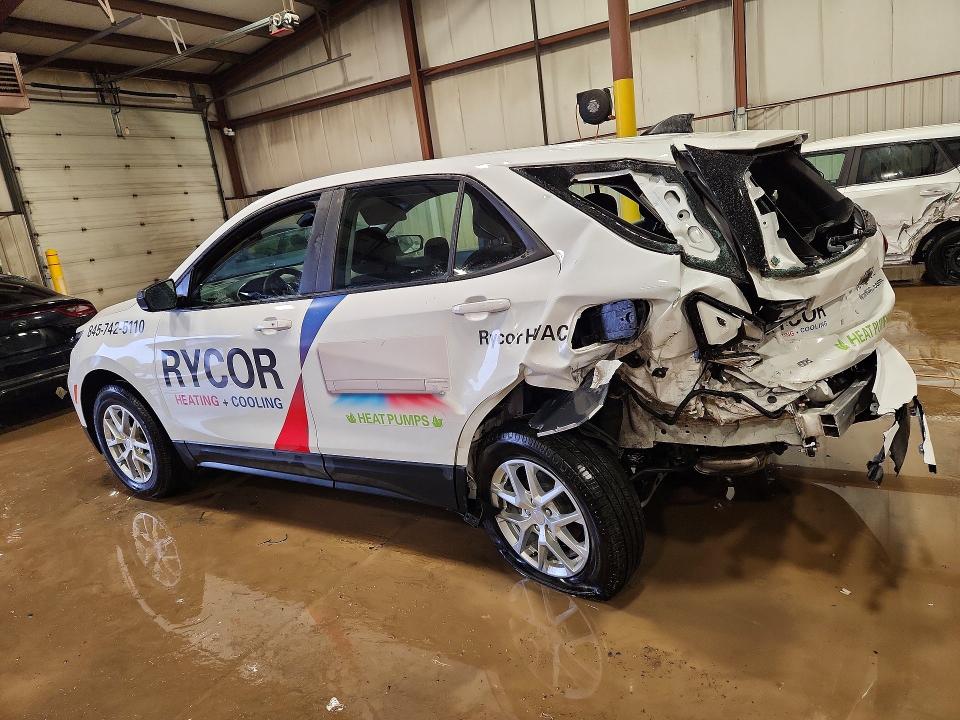 2022 Chevrolet Equinox VIN 3GNAXSEV1NS224076 COPART salvage auction — REAR END, Pa - Certificate Of Salvage, sold $2,750 on 2026-07-02 (photo 2)