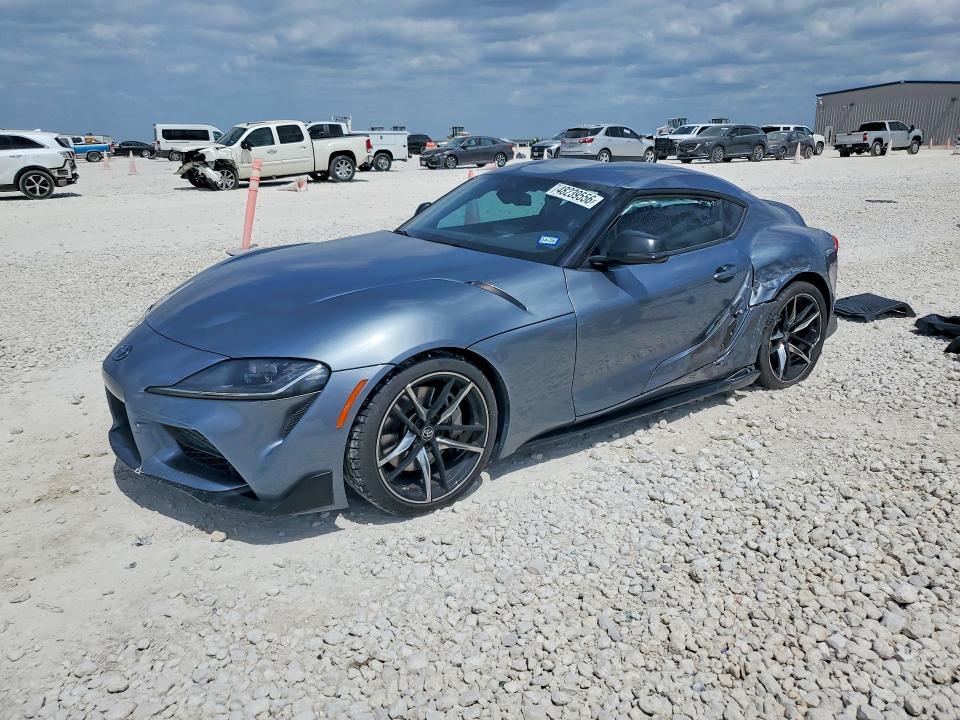 2022 Toyota Supra VIN WZ1DB0C0XNW050675 COPART salvage auction — SIDE, Tx - Salvage Vehicle Title, sold $20,100 on 2026-07-02 (photo 1)