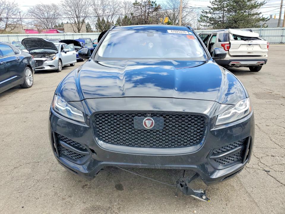 2018 Jaguar F-pace VIN SADCL2FX4JA254024 COPART salvage auction — UNDERCARRIAGE, OH - CERT OF TITLE-SALVAGE, sold $4,600 on 2026-07-22 (photo 5)