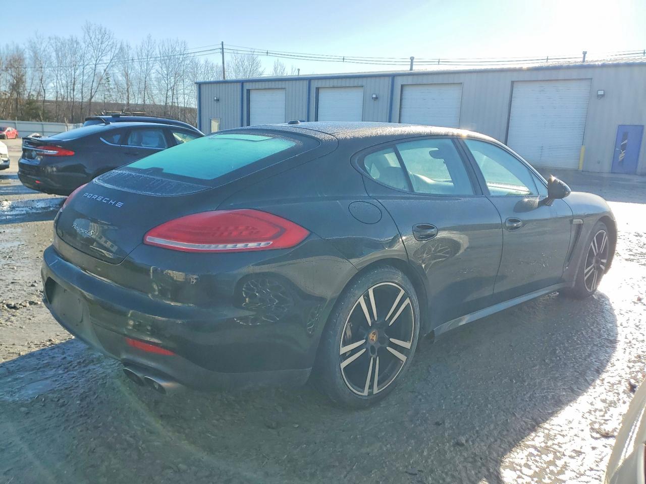 2014 Porsche Panamera VIN WP0AB2A76EL055550 COPART salvage auction — Undercarriage, MA - CERT OF TITLE-RECONSTRCTD COLL, sold $5,800 on 2026-04-02 (photo 3)