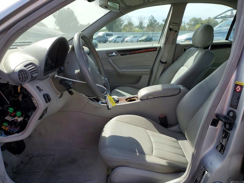 2005 Mercedes-benz C class VIN WDBRF61J75F558463 COPART salvage auction — MINOR DENT/SCRATCHES, Ca - Dis/Dlr/Exp Only Clean Title, sold $500 on 2026-07-08 (photo 7)