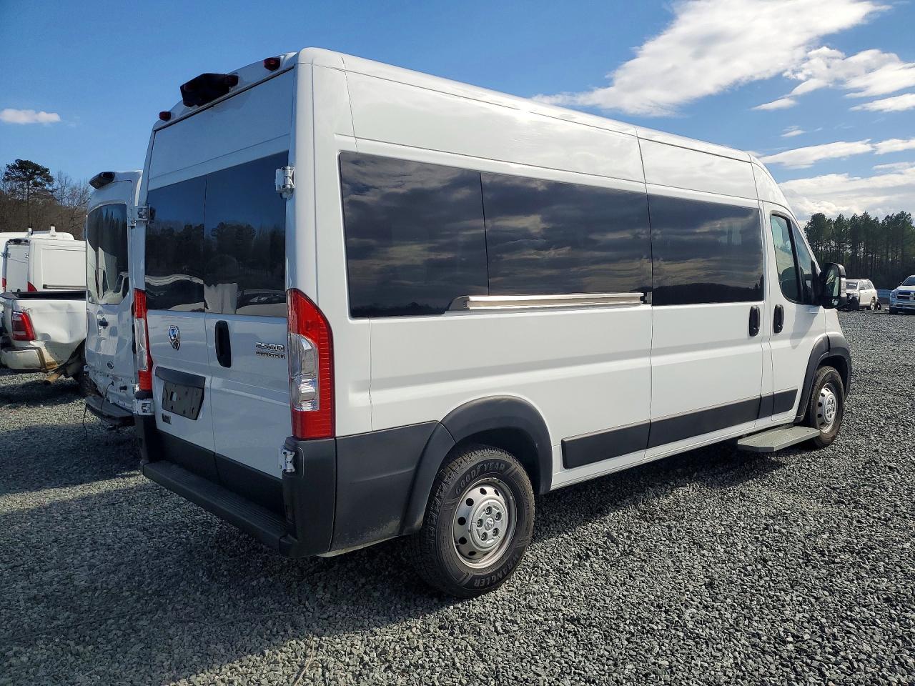 2023 Ram Promaster 2500 VIN 3C6LRVPG7PE564823 COPART salvage auction — Burn - Engine, Cz - Clean Title, sold $17,900 on 2026-09-22 (photo 3)