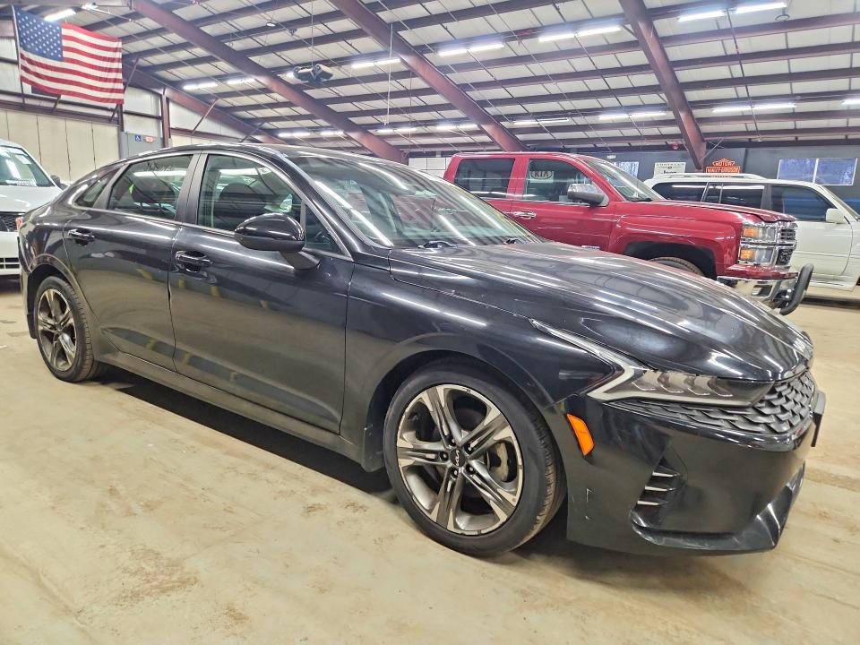 2022 Kia K5 VIN 5XXG14J23NG093217 COPART salvage auction — MINOR DENT/SCRATCHES, Wv - Certificate Of Title (P), sold $9,800 on 2026-07-30 (photo 4)