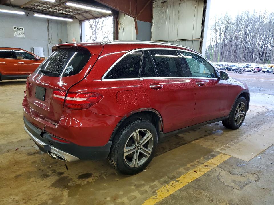 2018 Mercedes-benz Glc VIN WDC0G4KBXJV016318 COPART salvage auction — REAR END, Nc - Salvage Certificate Of Title, sold $8,100 on 2026-07-15 (photo 3)
