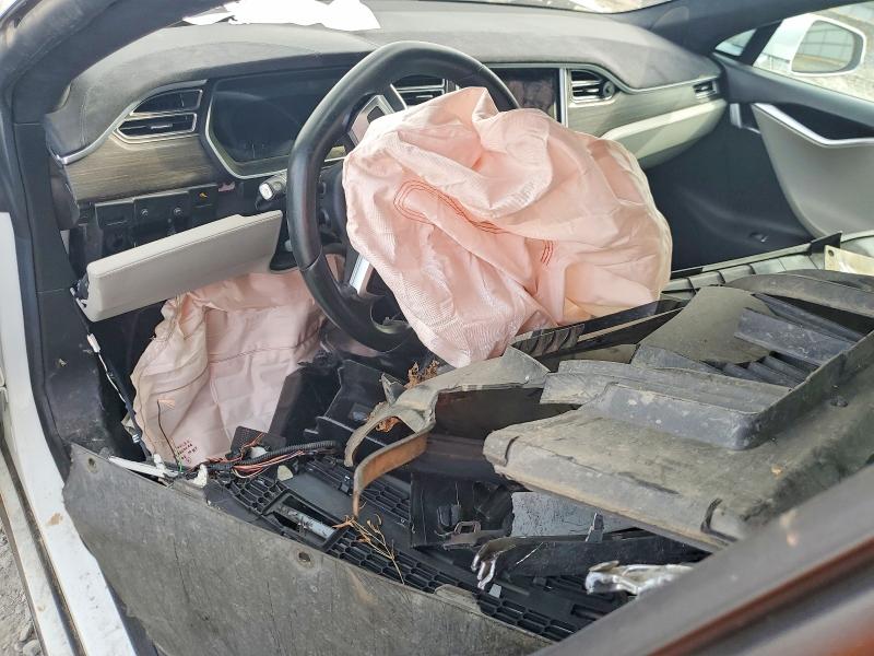 2016 Tesla Model s VIN 5YJSA1E16GF134035 COPART salvage auction — FRONT END, Nc - Salvage Certificate Of Title, sold $1,700 on 2026-07-22 (photo 8)
