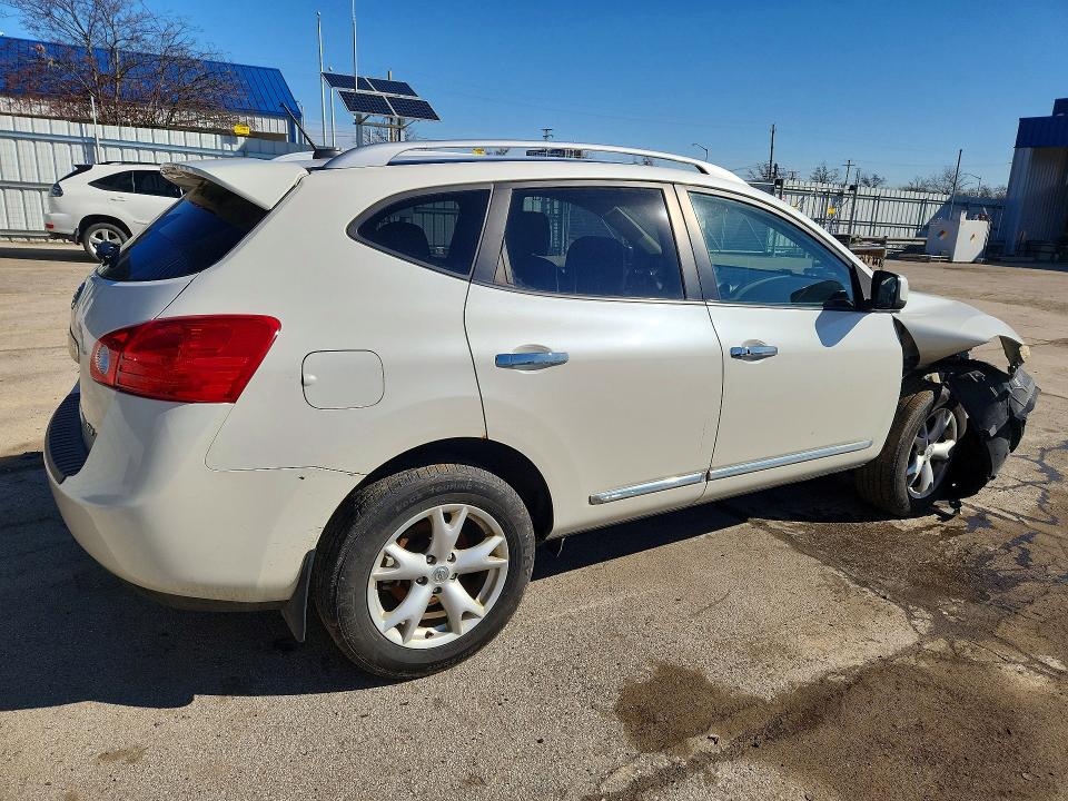 2011 Nissan Rogue VIN JN8AS5MV2BW294104 COPART salvage auction — FRONT END, In - Bill Of Sale - Parts Only, sold $300 on 2026-07-13 (photo 3)