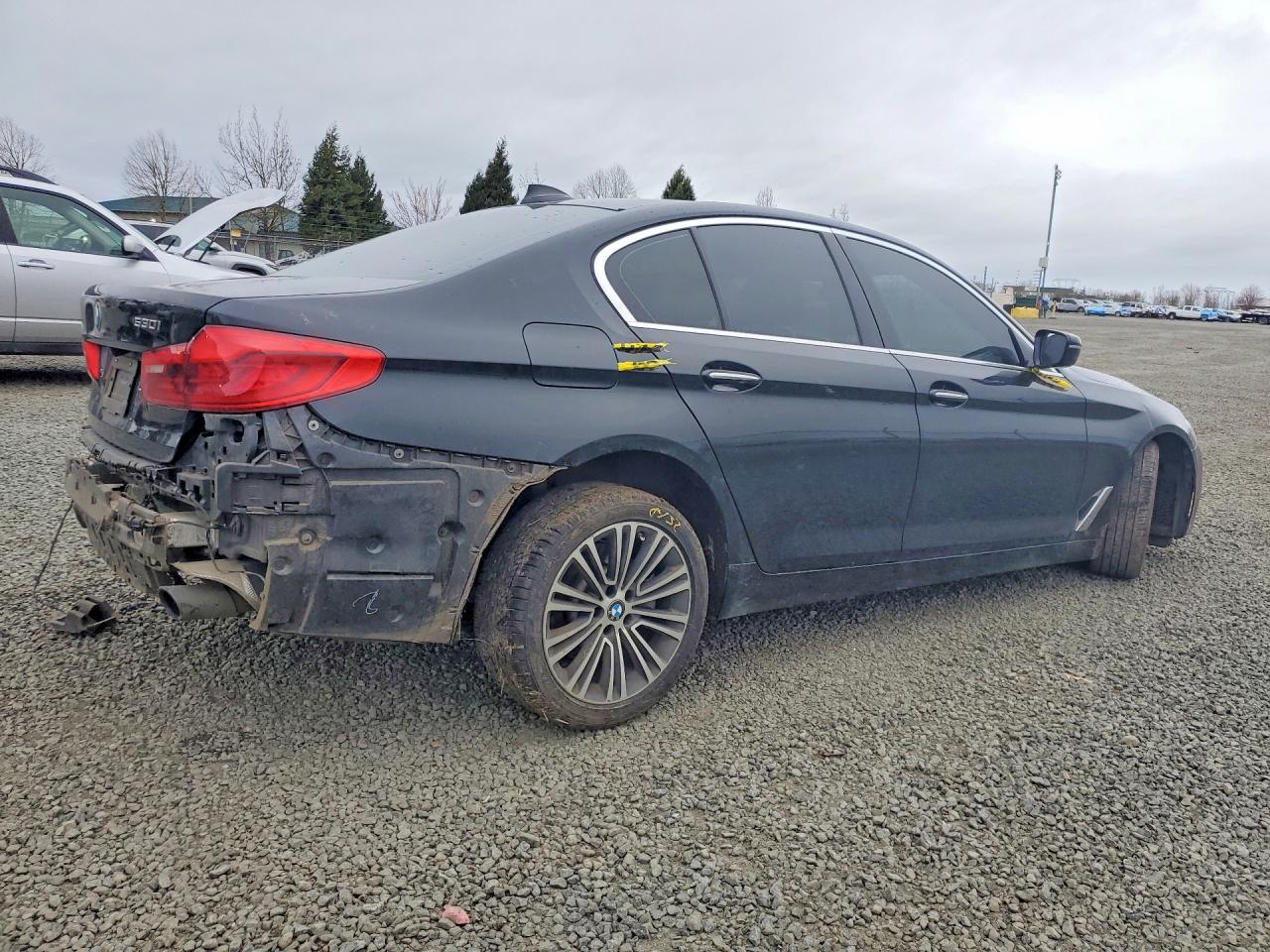 2018 BMW 5 Series VIN WBAJA5C55JWA57637 COPART salvage auction — Side, OR - SALVAGE TITLE CERTIFICATE, sold $4,250 on 2026-06-30 (photo 3)