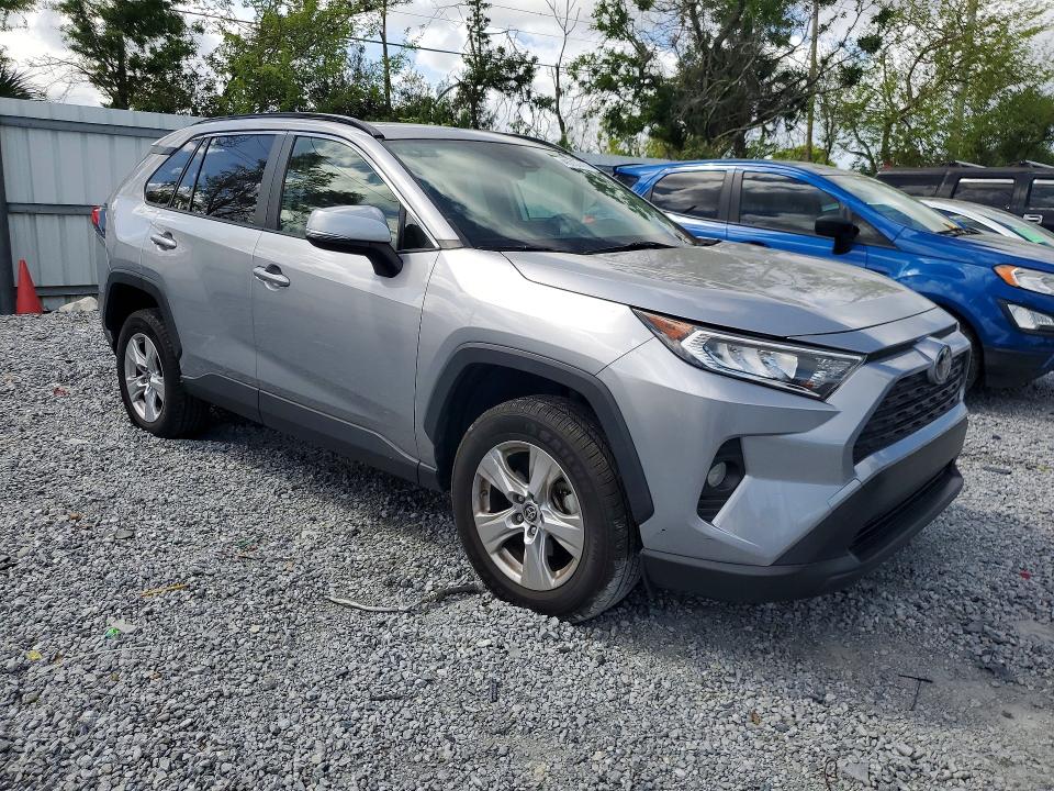 2019 Toyota Rav4 VIN JTMP1RFV4KD523925 COPART salvage auction — REAR END, Fl - Cert Of Title Slvg Rebuildable, sold $1,200 on 2026-07-24 (photo 4)