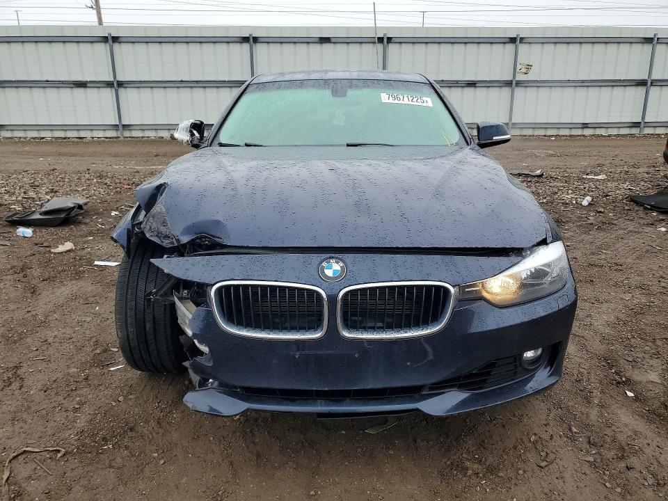 2013 BMW 3er VIN WBA3B5G54DNS04361 COPART salvage auction — FRONT END, Il - Salvage Certificate, sold $300 on 2026-08-04 (photo 5)