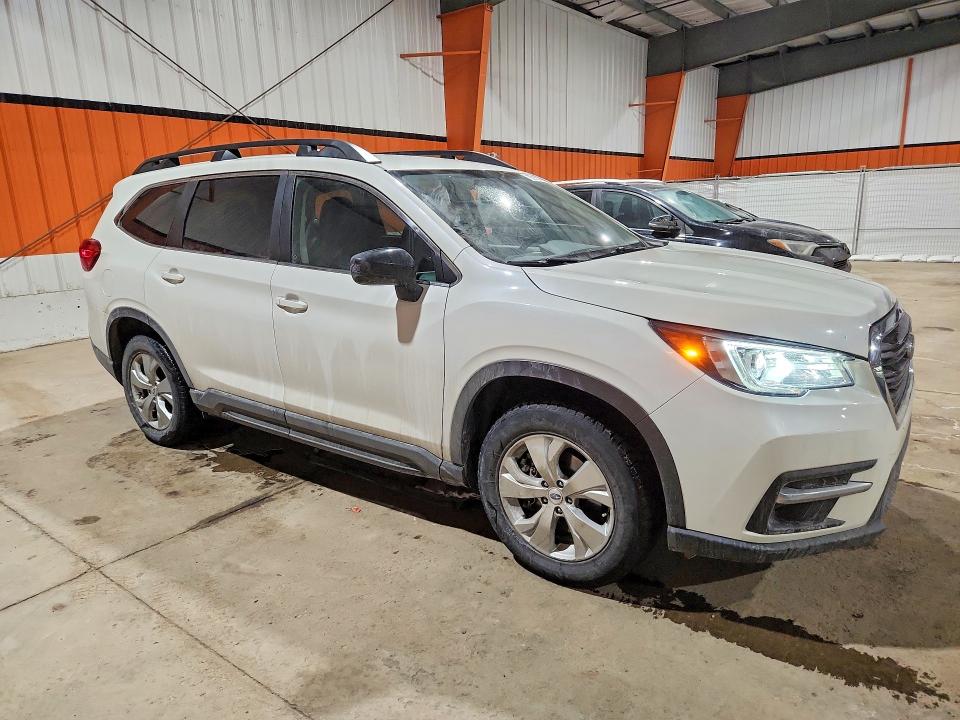 2022 Subaru Ascent VIN 4S4WMAAD3N3466688 COPART salvage auction — HAIL, Salvage Title, sold $8,500 on 2026-07-28 (photo 4)