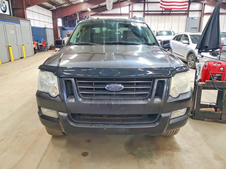 2007 Ford Explorer sport trac VIN 1FMEU53K87UA10455 COPART salvage auction — MINOR DENT/SCRATCHES, MA - CERTIFICATE OF TITLE, sold $1,500 on 2026-07-10 (photo 5)