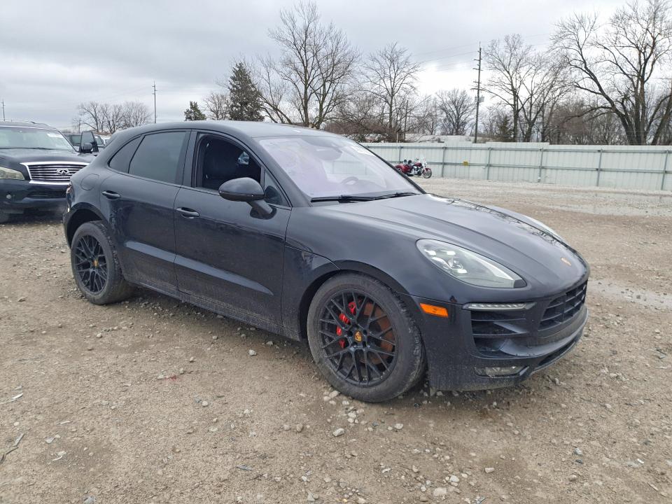 2017 Porsche Macan VIN WP1AG2A56HLB55313 COPART salvage auction — MINOR DENT/SCRATCHES, Mi - Certificate Of Title, sold $10,900 on 2026-07-21 (photo 4)