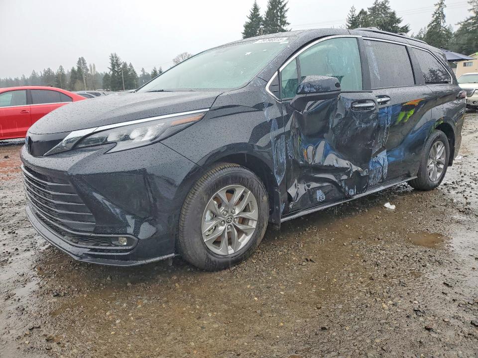 2025 Toyota Sienna VIN 5TDJSKFC7SS186289 COPART salvage auction — SIDE, WA - BILL OF SALE, sold $24,400 on 2026-07-10 (photo 1)