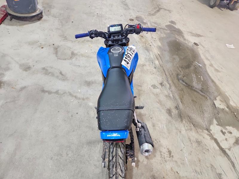 2025 Honda Grom VIN MLHJC9210S5304289 COPART salvage auction — VANDALISM, Mo - Duplicate Title, sold $2,500 on 2026-07-09 (photo 6)