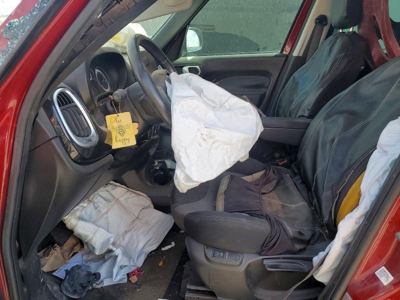 2016 Fiat 500 VIN ZFBCFADH4GZ037434 COPART salvage auction — FRONT END, Tx - Certificate Of Title, sold $600 on 2026-07-24 (photo 7)