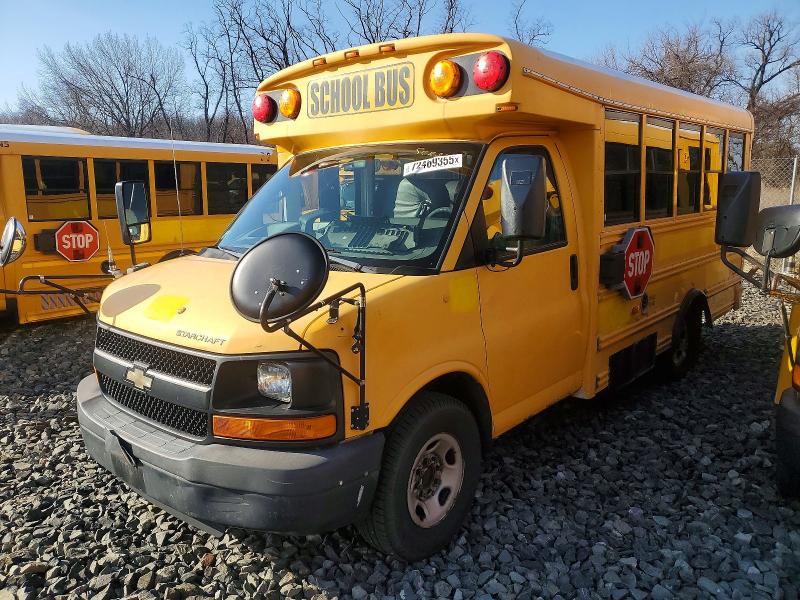 2011 Chevrolet Bus VIN 1GBHG31C891156131 COPART salvage auction — NORMAL WEAR, NY - CERTIFICATE OF TITLE, sold $2,500 on 2026-07-09 (photo 2)