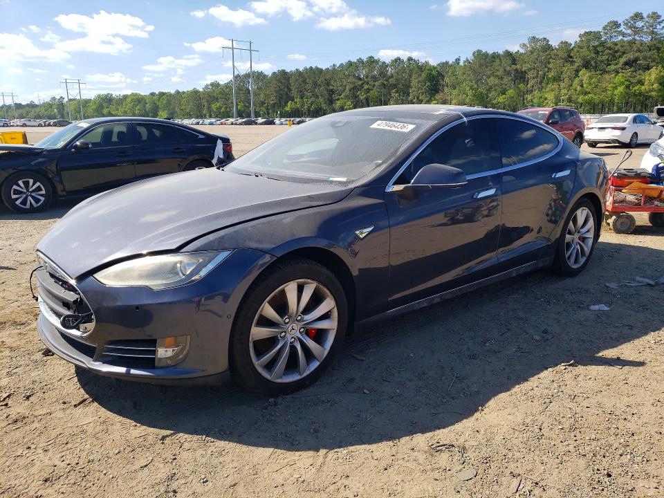 2015 Tesla Model s VIN 5YJSA1H46FF082264 COPART salvage auction — ROLLOVER, Tx - Salvage Vehicle Title, sold $4,050 on 2026-07-31 (photo 1)