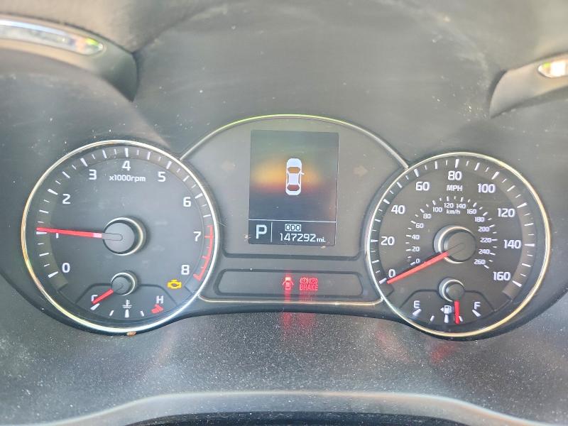 2015 Kia Forte VIN KNAFX5A83F5370925 COPART salvage auction — REAR END, Id - Salvage Certificate Of Title, sold $225 on 2026-07-27 (photo 9)