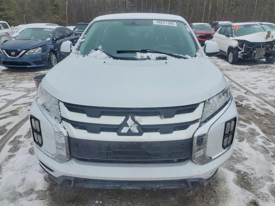 2022 Mitsubishi Rvr VIN JA4AJUAU6NU602681 COPART salvage auction — ENGINE BURN, ON - NO TITLE AVAILABLE, sold $2,650 on 2026-07-14 (photo 5)