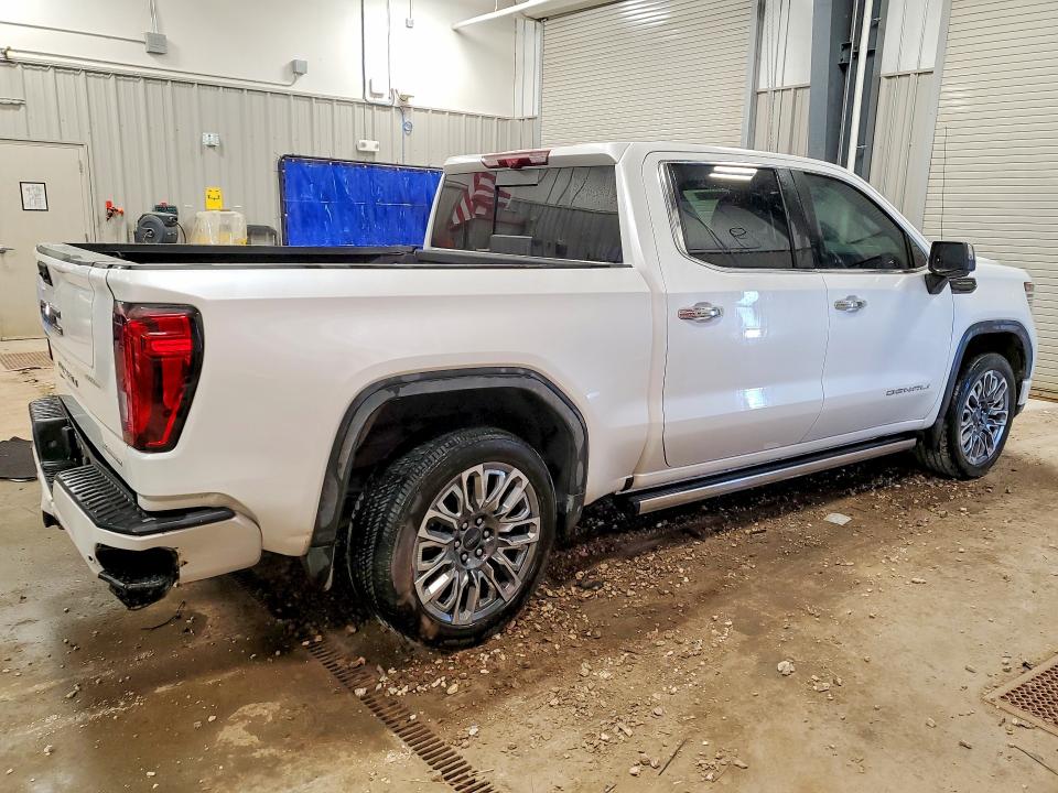 2025 Gmc SIERRA VIN 1GTUUHE88SZ151637 COPART salvage auction — SIDE, Wy - Cert Of Title-Salvage, sold $22,300 on 2026-07-22 (photo 3)