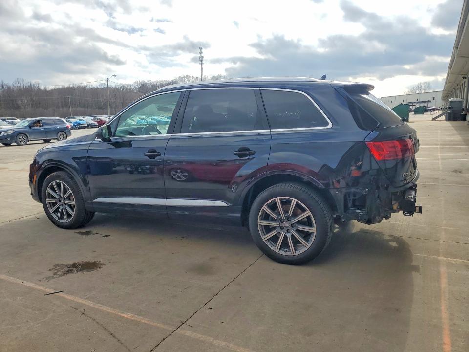 2019 Audi Q7 VIN WA1LAAF74KD016650 COPART salvage auction — REAR END, Salvage Title, sold $10,800 on 2026-07-27 (photo 2)