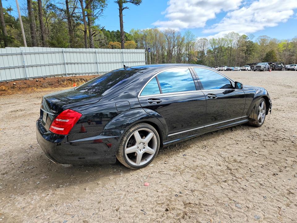 2010 Mercedes-benz S-klasse VIN WDDNG8GB4AA312511 COPART salvage auction — FRONT END, Nc - Salvage Certificate Of Title, sold $275 on 2026-07-31 (photo 3)