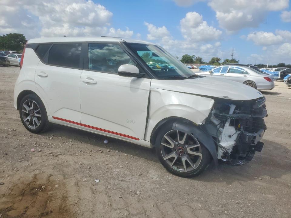 2021 Kia Soul VIN KNDJ63AU2M7789075 COPART salvage auction — FRONT END, Fl - Certificate Of Destruction, sold $3,050 on 2026-07-09 (photo 4)