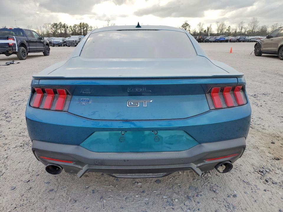 2026 Ford Mustang VIN 1FA6P8CF4T5400564 COPART salvage auction — FRONT END, Tx - Salvage Vehicle Title, sold $12,500 on 2026-07-17 (photo 6)