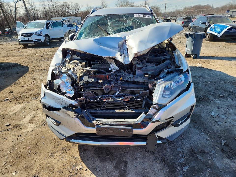 2017 Nissan Rogue VIN KNMAT2MV3HP504378 COPART salvage auction — FRONT END, Md - Cert Of Salvage > 75% Damage, sold $325 on 2026-07-14 (photo 5)