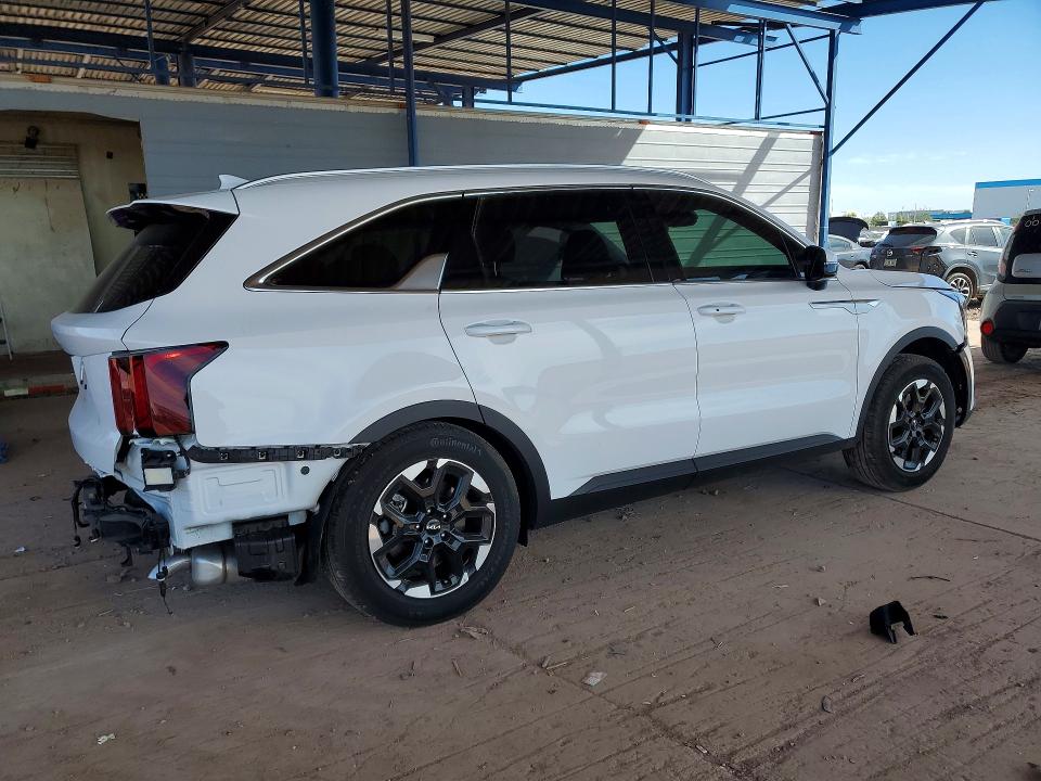 2025 Kia Sorento VIN 5XYRL4JC1SG365606 COPART salvage auction — REAR END, Id - Salvage Certificate Of Title, sold $175 on 2026-07-21 (photo 3)