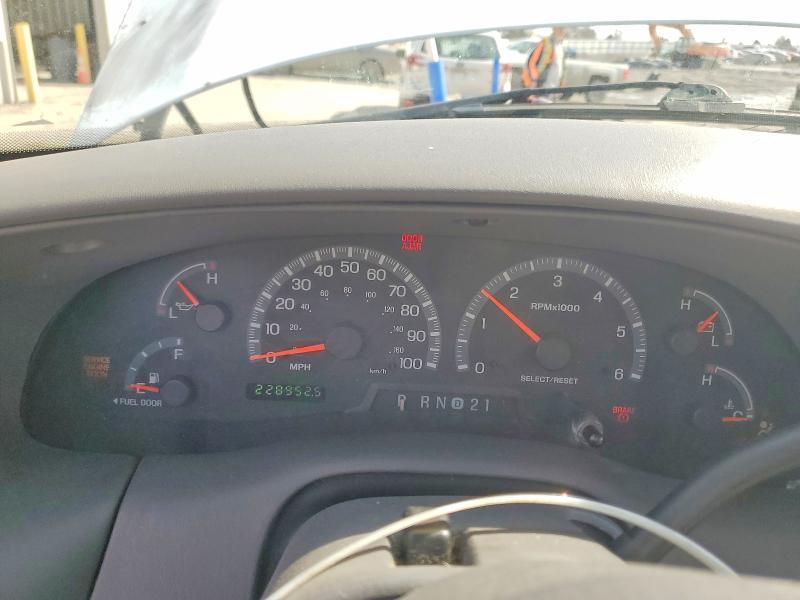 2002 Ford F-150 VIN 1FTRX18L42NA58545 COPART salvage auction — SIDE, Ky - Cert Of Title-Salvage, sold $525 on 2026-07-02 (photo 9)