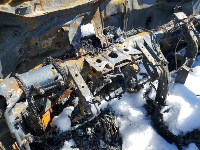 2022 Hyundai Palisade VIN KM8R5DHE9NU389958 COPART salvage auction — BURN, Me - Salvage Fire Damage, sold $300 on 2026-07-08 (photo 9)
