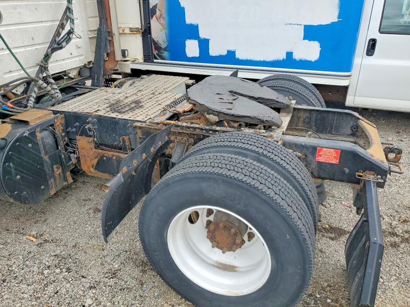 2018 Volvo VIN 4V4N39TG0JN892592 COPART salvage auction — MECHANICAL, In - Certificate Of Title, sold $5,000 on 2026-07-09 (photo 9)