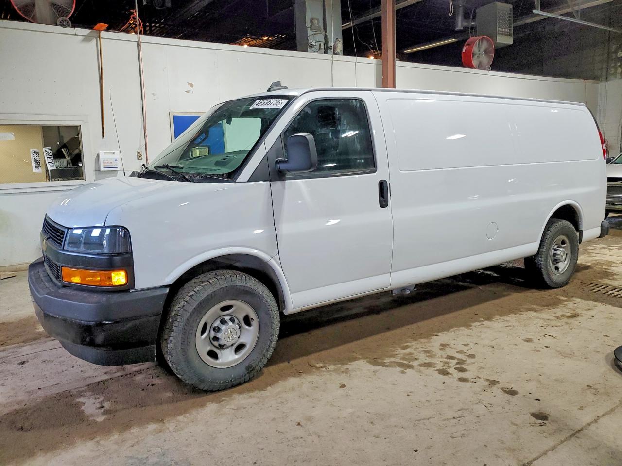 2023 Chevrolet Express 3500 VIN 1GCZGHFP1P1101574 — COPART salvage auction photo