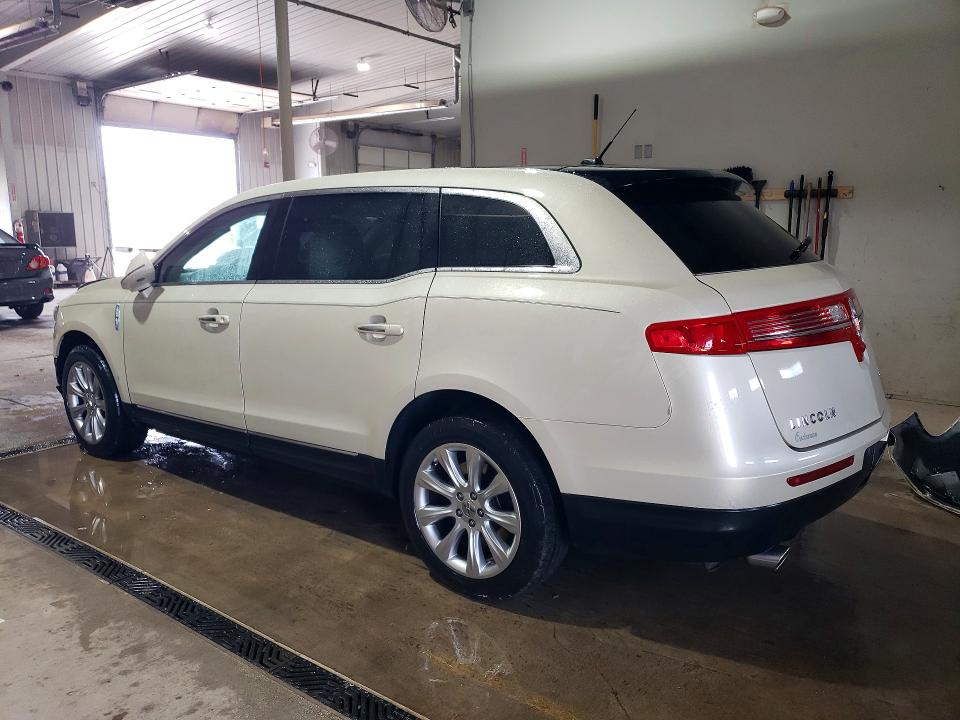 2015 Lincoln Mkt VIN 2LMHJ5FK5FBL03191 COPART salvage auction — FRONT END, Pa - Certificate Of Salvage, sold $1,200 on 2026-07-09 (photo 2)